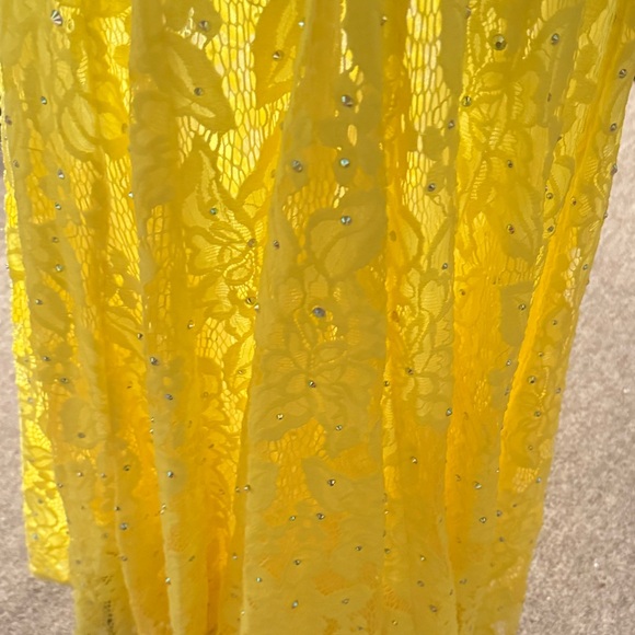 Jovani Yellow Lace Maxi Dress - Picture 4 of 11